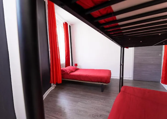 Au Nid Douillet - Comme A La Maison